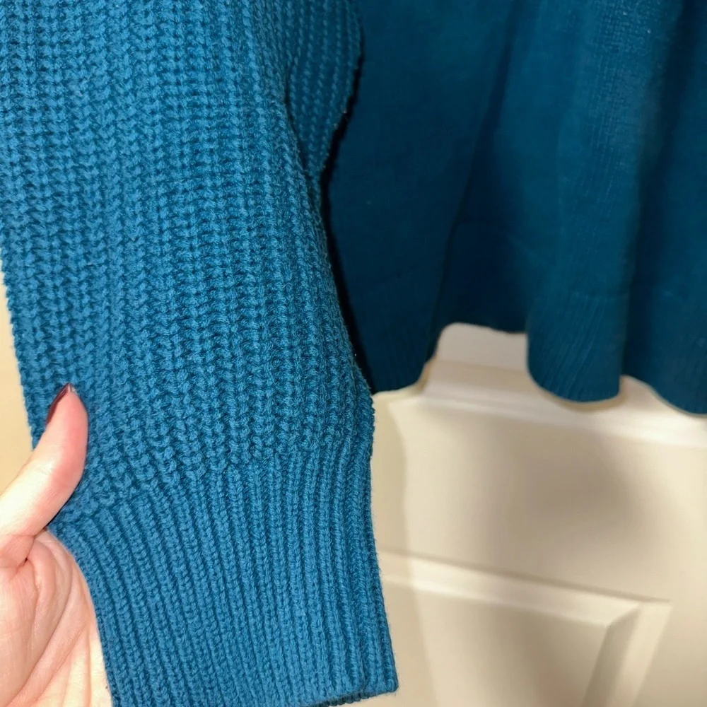 Simply Vera Vera Wang Teal Crew Neck Sweater